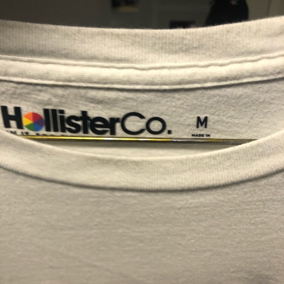 Long sleeve hollister tee - Picture 2 of 3